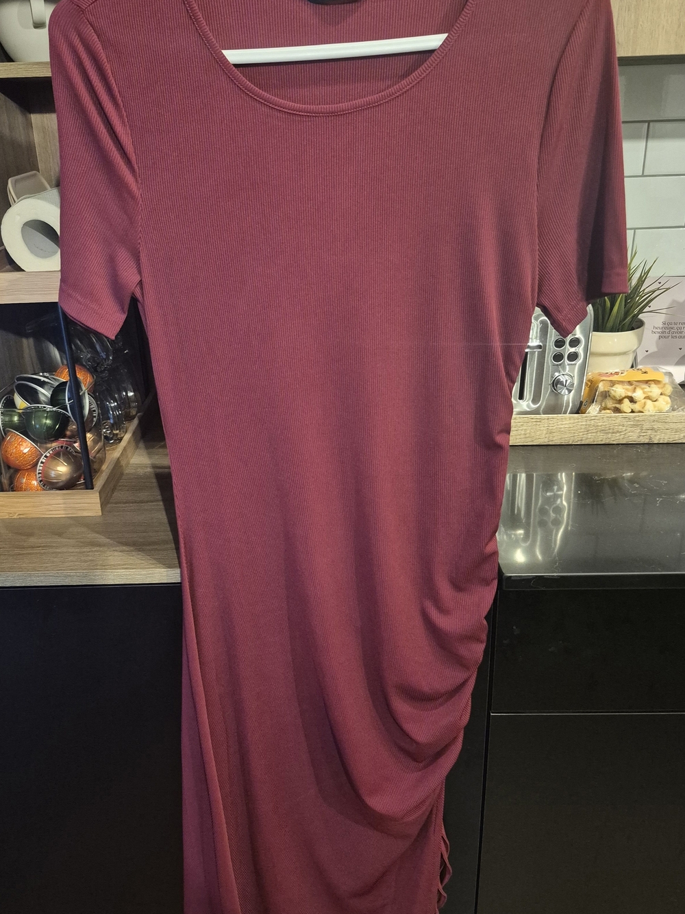 SHEIN Ribbed Short Sleeve Tunic Dress in Burgundy